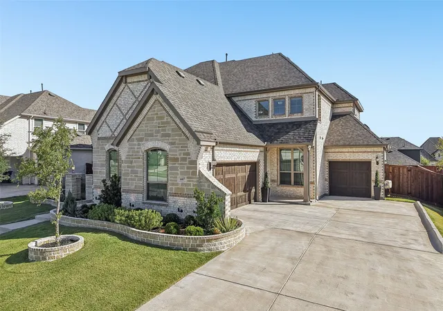 Photo 2 of Single family home for sale at 4417 Groundwater Wy, Midlothian, TX 76065 | MLS# 21364590 | Listing updated on 2026-10-04
