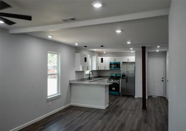 Photo 3 of Single family home for sale at 3464 Weber St, Fort Worth, TX 76106 | MLS# 21363674 | Listing updated on 2026-10-03