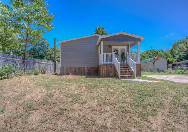 Photo 3 of Sale Pending at 6823 Rockwell Pl, Shreveport, LA 71119 | MLS# 21364625 | Listing updated on 2026-08-24