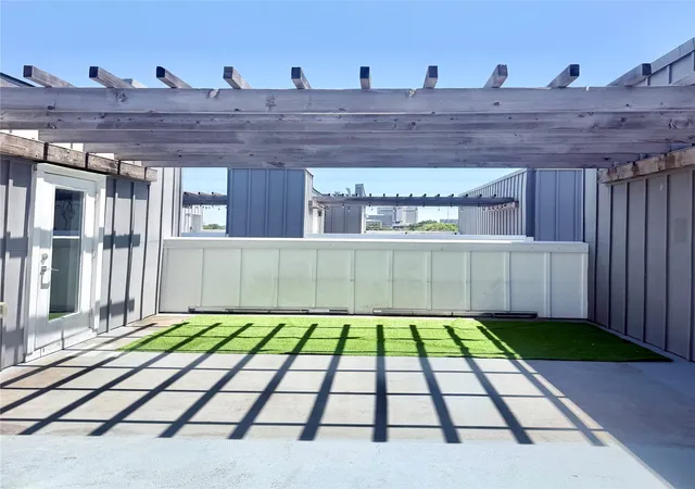 Photo 27 of Townhouse for sale at 1771 Mccoy St #205, Dallas, TX 75204 | MLS# 21364626 | Listing updated on 2026-08-20