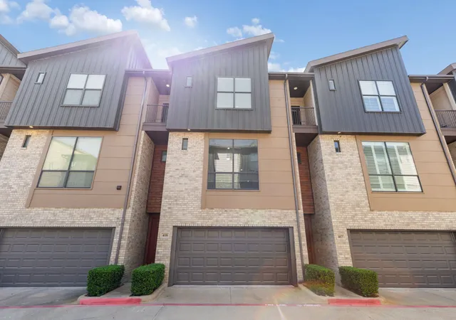 Photo 1 of Condo for sale at 4211 Rawlins St #418, Dallas, TX 75219 | MLS# 21348820 | Listing updated on 2026-09-27