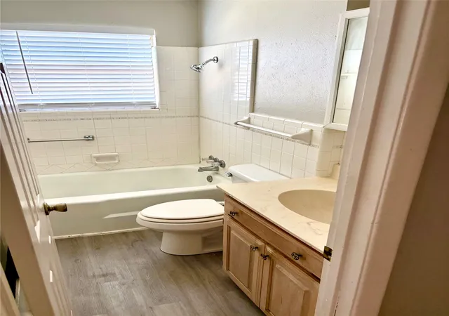 Photo 2 of Single family home for sale at 2014 Jacqueline Dr, Denton, TX 76205 | MLS# 21364245 | Listing updated on 2026-08-20
