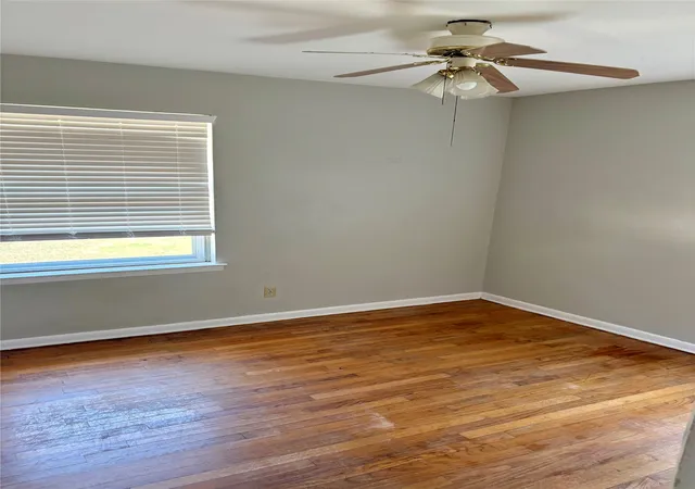 Photo 3 of Single family home for sale at 2014 Jacqueline Dr, Denton, TX 76205 | MLS# 21364245 | Listing updated on 2026-08-20