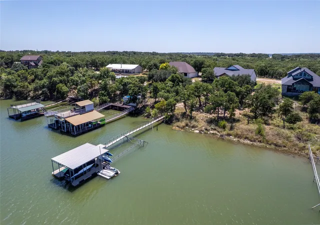 Photo 3 of Single family home for sale at 660 Oak Point Dr, May, TX 76857 | MLS# 21330363 | Listing updated on 2026-09-22