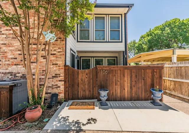 Photo 1 of Sale Pending at 714 E Wall St #106, Grapevine, TX 76051 | MLS# 21359221 | Listing updated on 2026-08-24