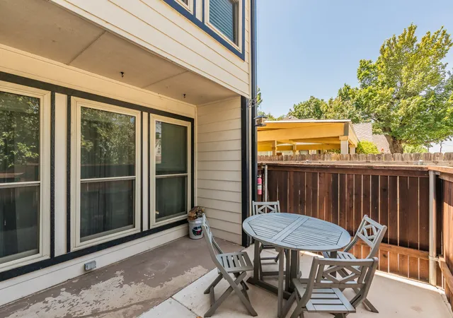 Photo 3 of Sale Pending at 714 E Wall St #106, Grapevine, TX 76051 | MLS# 21359221 | Listing updated on 2026-08-24