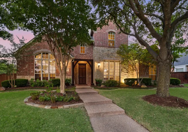 Photo 2 of Single family home for sale at 1309 Concho Dr, Allen, TX 75013 | MLS# 21361476 | Listing updated on 2026-10-07
