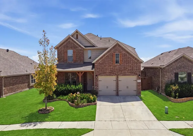 Photo 1 of Single family home for sale at 5501 Tuxbury Pond Dr, Fort Worth, TX 76179 | MLS# 21364581 | Listing updated on 2026-08-20