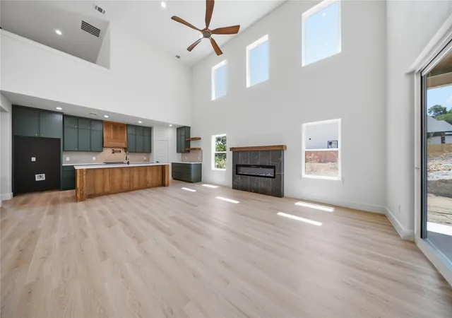 Photo 3 of Sale Pending at 5743 Plum Dale Rd, Dallas, TX 75241 | MLS# 21357890 | Listing updated on 2026-08-31