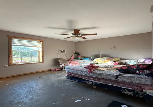Photo 3 of Single family home for sale at 1633 Kay Ln, Azle, TX 76020 | MLS# 21336207 | Listing updated on 2026-08-20