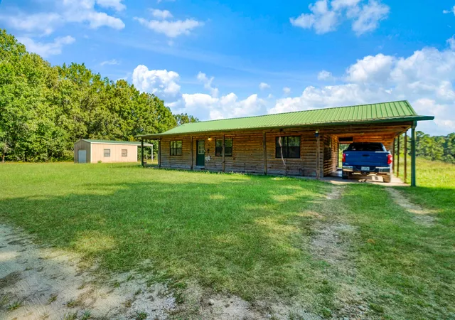 Photo 2 of Single family home for sale at 1251 County Road 2232, Detroit, TX 75436 | MLS# 21364519 | Listing updated on 2026-08-21