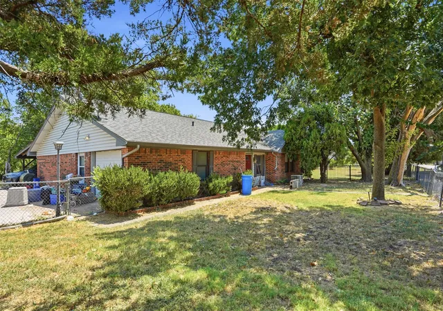 Photo 1 of Single family home for sale at 316 Jeri Ridge Rd, Willow Park, TX 76087 | MLS# 21364783 | Listing updated on 2026-08-20