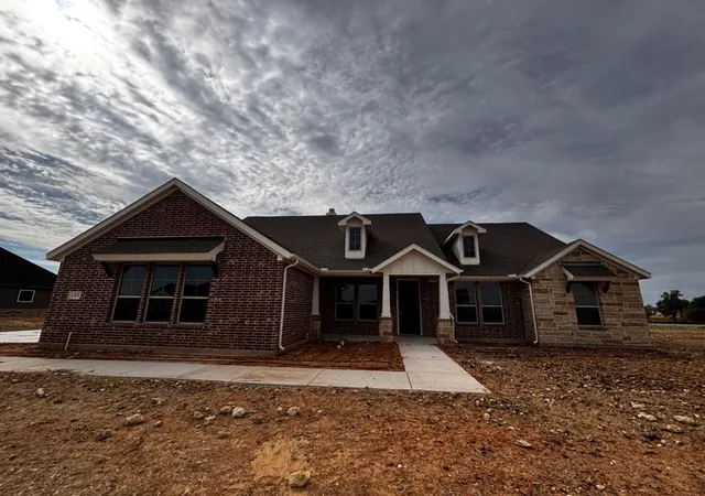Photo 1 of Single family home for sale at 145 Pheasant Run Dr, New Fairview, TX 76078 | MLS# 21363925 | Listing updated on 2026-09-20