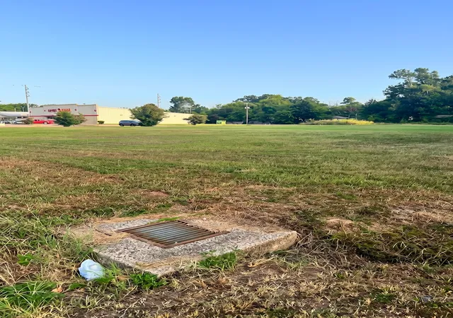 Photo 1 of Land for sale at 300 W 84th, Shreveport, LA 71106 | MLS# 21364041 | Listing updated on 2026-08-21