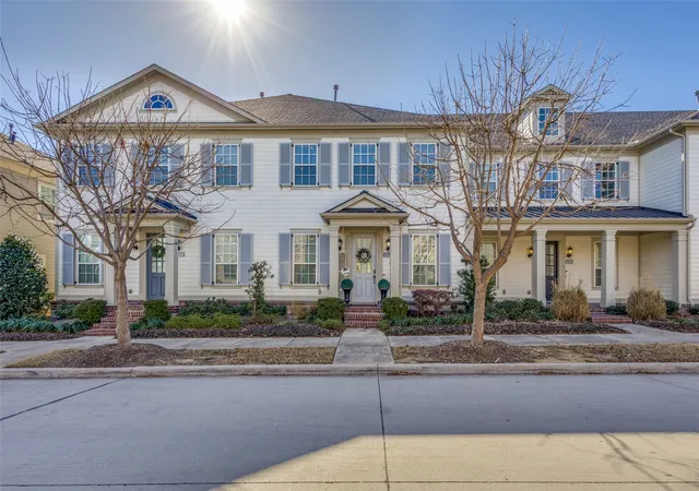 Photo 2 of Townhouse for sale at 1132 Moonstone St, Carrollton, TX 75007 | MLS# 21364490 | Listing updated on 2026-08-24