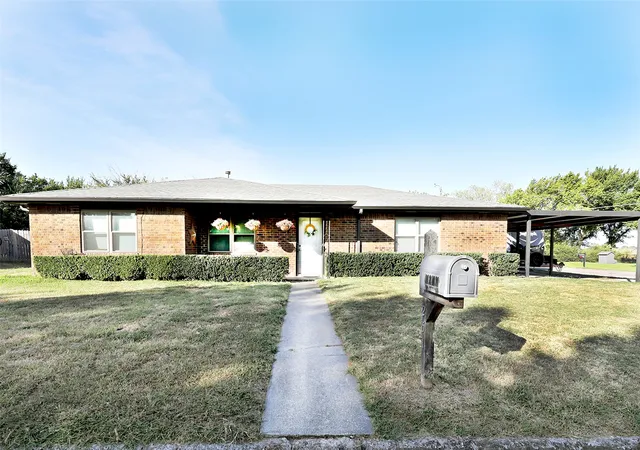 Photo 1 of Single family home for sale at 251 Alicia St, Bowie, TX 76230 | MLS# 21357591 | Listing updated on 2026-09-18