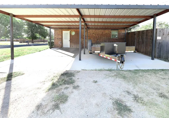 Photo 4 of Single family home for sale at 251 Alicia St, Bowie, TX 76230 | MLS# 21357591 | Listing updated on 2026-09-18