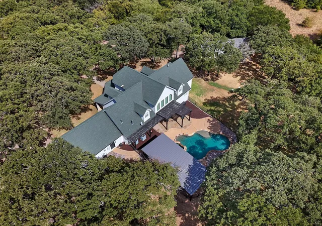 Photo 1 of Single family home for sale at 9674 Oak Meadow Ln, Pilot Point, TX 76258 | MLS# 21339406 | Listing updated on 2026-08-26