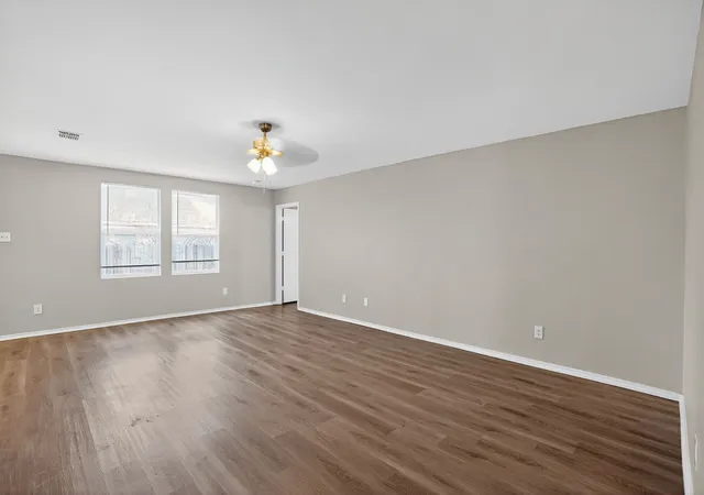 Photo 4 of Single family home for sale at 9236 Cheswick Dr, Fort Worth, TX 76123 | MLS# 21364999 | Listing updated on 2026-09-03