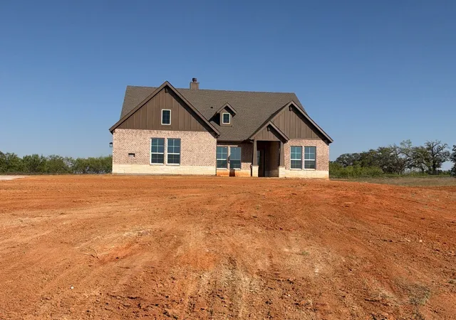 Single family home for sale at 329 Johnny Boy Wy, Springtown, TX 76082 | MLS# 21365012