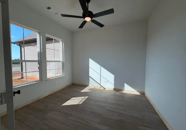 Photo 3 of Single family home for sale at 329 Johnny Boy Wy, Springtown, TX 76082 | MLS# 21365012 | Listing updated on 2026-10-08