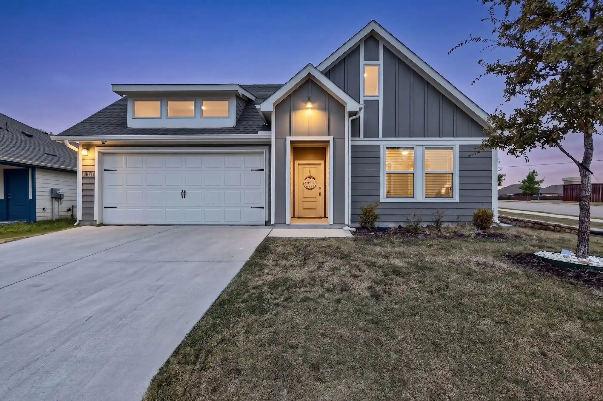 Single family home for sale at 11129 Pond View Ct, Aubrey, TX 76227 | MLS# 21358292