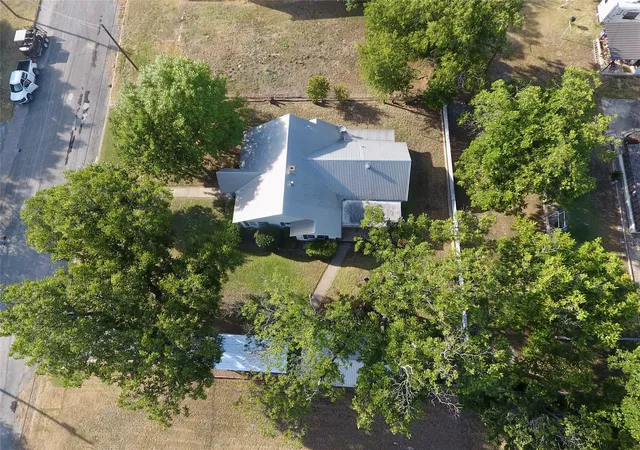 Photo 4 of Single family home for sale at 1108 N Reilley St, Goldthwaite, TX 76844 | MLS# 21364719 | Listing updated on 2026-08-24