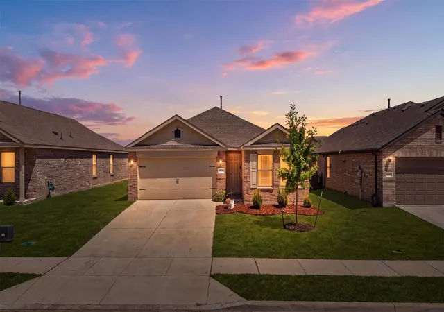 Photo 1 of Single family home for sale at 14025 Ilderton St, Pilot Point, TX 76258 | MLS# 21365030 | Listing updated on 2026-09-22
