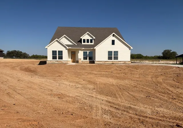Single family home for sale at 313 Johnny Boy Wy, Springtown, TX 76082 | MLS# 21365052