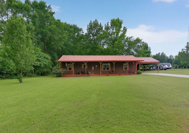 Photo 2 of Single family home for sale at 339 H Williams Rd, Gilmer, TX 75645 | MLS# 21343328 | Listing updated on 2026-08-20