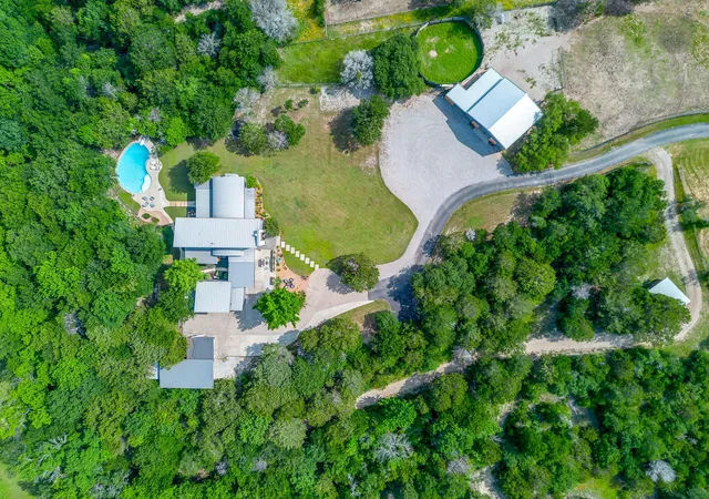 Photo 2 of Single family home for sale at 357 Wood Lake Rd, Aledo, TX 76008 | MLS# 21363403 | Listing updated on 2026-08-20