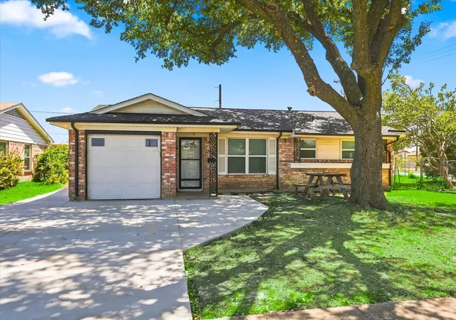 Photo 3 of Single family home for sale at 3026 Rilla Dr, Garland, TX 75041 | MLS# 21364848 | Listing updated on 2026-08-22