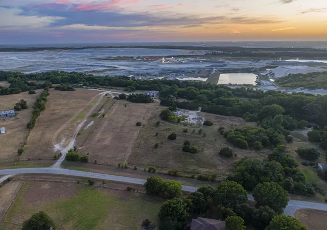 Photo 3 of House for sale at 3441 Bluegrass Dr #lot 2, Midlothian, TX 76065 | MLS# 21364509 | Listing updated on 2026-08-24