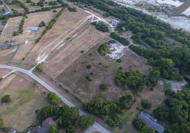 Photo 4 of House for sale at 3441 Bluegrass Dr #lot 2, Midlothian, TX 76065 | MLS# 21364509 | Listing updated on 2026-08-24