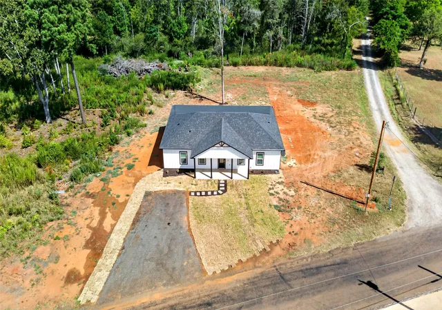 Photo 3 of Single family home for sale at 1439 Cr 4209, Jacksonville, TX 75766 | MLS# 21365134 | Listing updated on 2026-09-25