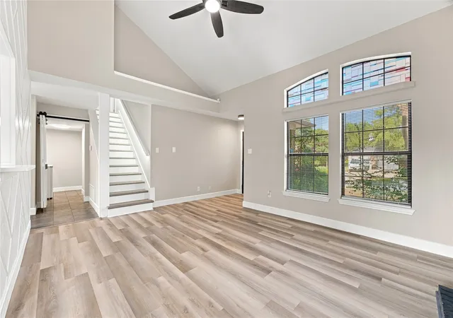 Photo 4 of Sale Pending at 610 Lemons St, Cedar Hill, TX 75104 | MLS# 21363035 | Listing updated on 2026-08-31