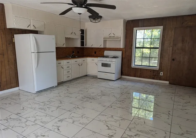 Photo 2 of Single family home for sale at 11728 Fm 1399, Marietta, TX 75566 | MLS# 21365167 | Listing updated on 2026-08-20