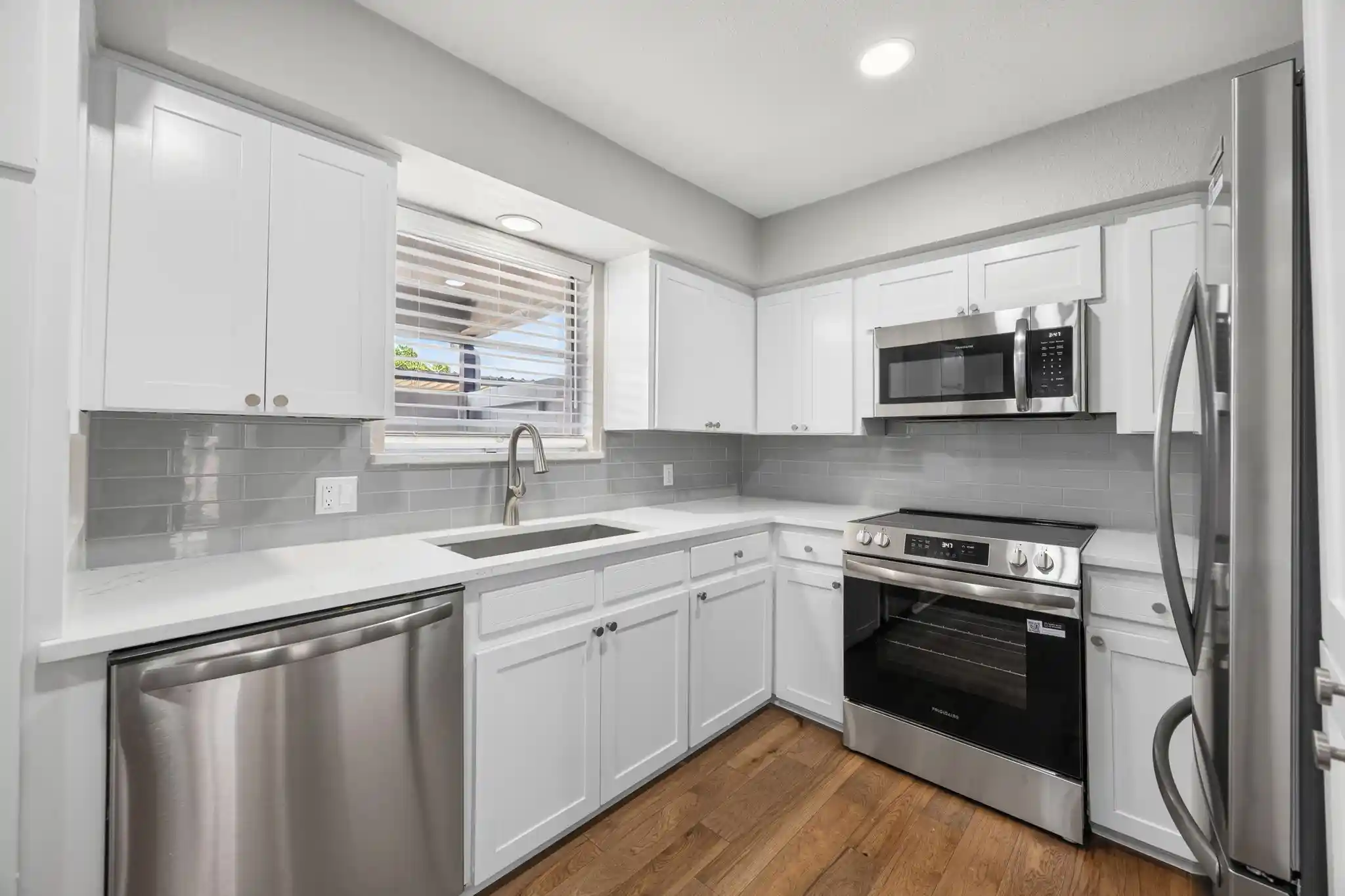 Photo 1 of Condo for sale at 6035 Sandhurst Ln #B, Dallas, TX 75206 | MLS# 21363434 | Listing updated on 2026-10-17