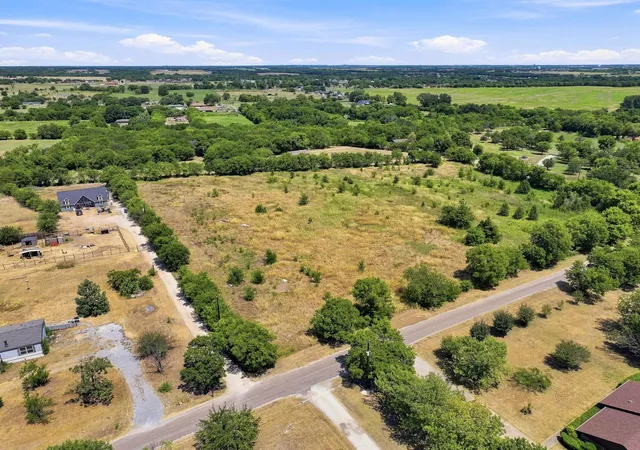 Photo 4 of Land for sale at 127 Kennedy Rd, Sherman, TX 75092 | MLS# 21365145 | Listing updated on 2026-08-20