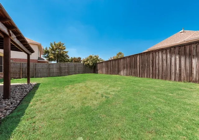 Photo 40 of Single family home for sale at 7909 Saint Fillans Ln, Rowlett, TX 75089 | MLS# 21363677 | Listing updated on 2026-08-22
