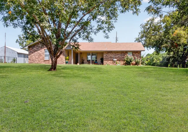Photo 3 of Single family home for sale at 6834 Fm 1795, Gilmer, TX 75644 | MLS# 21364941 | Listing updated on 2026-08-20