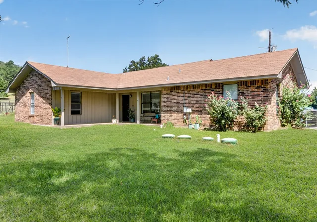 Photo 3 of Single family home for sale at 6834 Fm 1795, Gilmer, TX 75644 | MLS# 21364941 | Listing updated on 2026-08-20