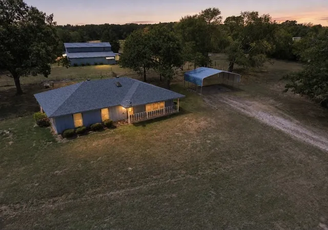 Photo 2 of Single family home for sale at 20675 Fm 2728, Terrell, TX 75161 | MLS# 21358120 | Listing updated on 2026-09-25