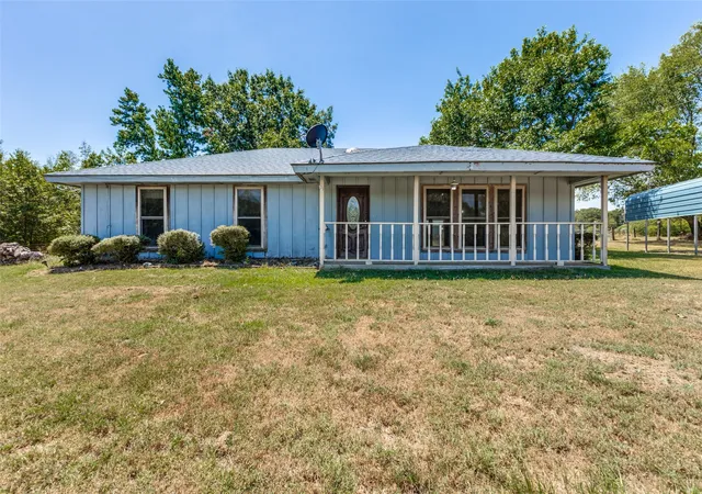 Photo 3 of Single family home for sale at 20675 Fm 2728, Terrell, TX 75161 | MLS# 21358120 | Listing updated on 2026-09-25