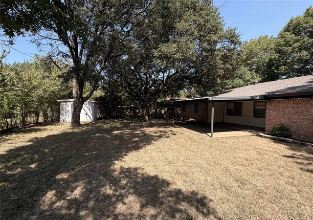 Photo 3 of Single family home for sale at 7428 Bogart Dr, North Richland Hills, TX 76180 | MLS# 21365256 | Listing updated on 2026-10-02