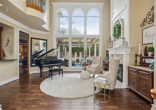 Photo 3 of Sale Pending at 7302 Belle Meade Dr, Colleyville, TX 76034 | MLS# 21365227 | Listing updated on 2026-10-01