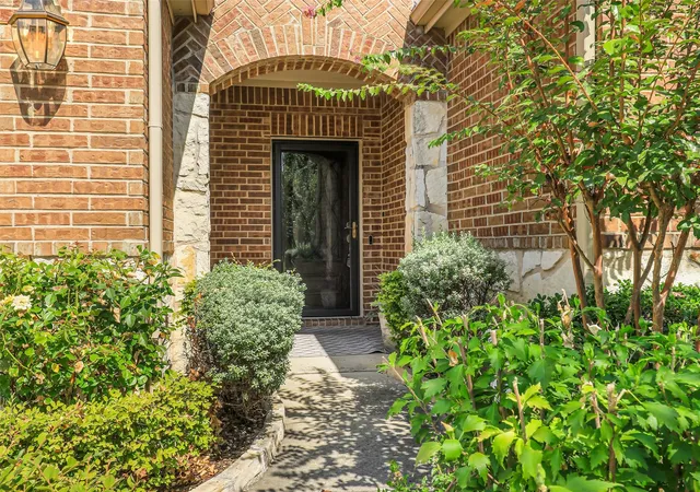 Photo 3 of Single family home for sale at 7265 Honeybee Ln, Frisco, TX 75036 | MLS# 21365221 | Listing updated on 2026-09-22