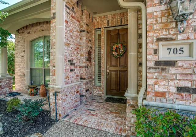 Photo 2 of Sale Pending at 705 Mustang Dr, Fairview, TX 75069 | MLS# 21365194 | Listing updated on 2026-08-27