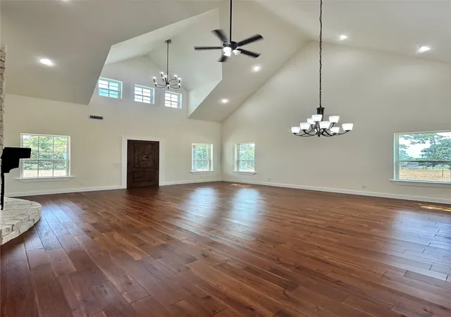 Photo 4 of Single family home for sale at 123B County Road 123, Gainesville, TX 76240 | MLS# 21365348 | Listing updated on 2026-09-27