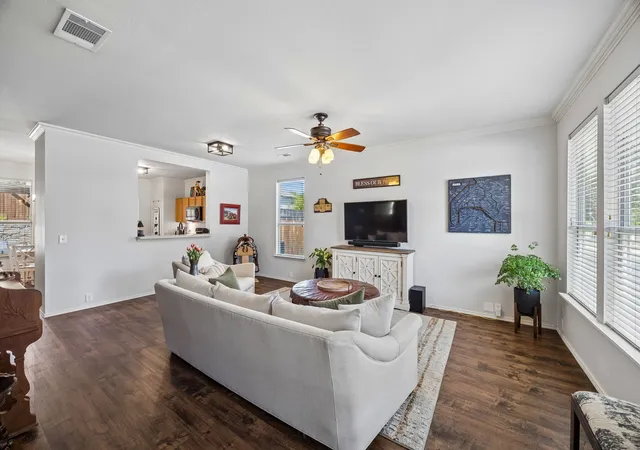 Photo 3 of Single family home for sale at 808 Carlton Rd, Wylie, TX 75098 | MLS# 21361783 | Listing updated on 2026-08-30